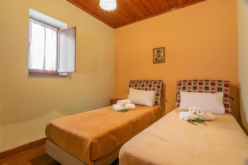 Morfeas Guesthouse Pápingo Eksteriør bilde